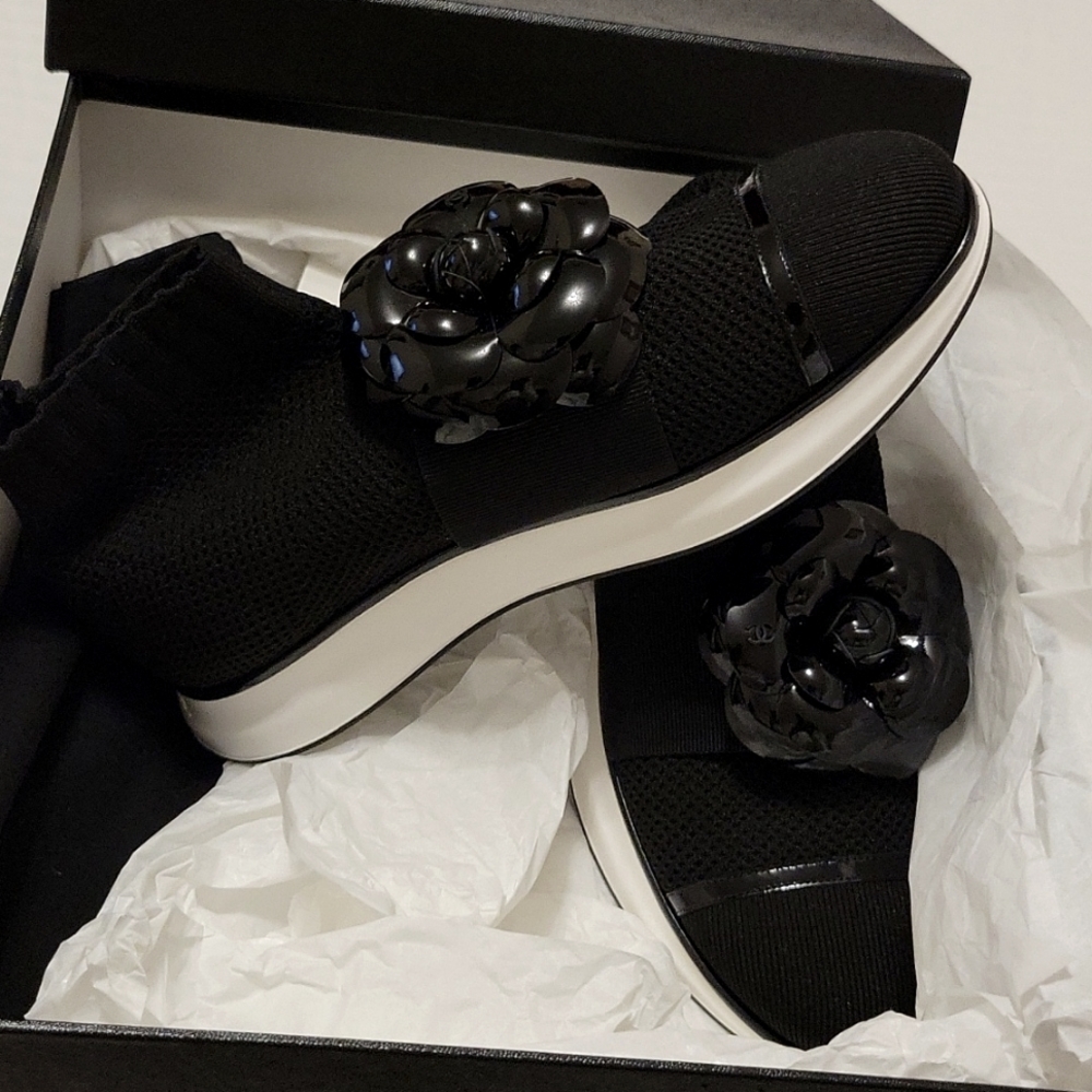 Chanel KNIT/PATENT CALFSKIN SNEAKERS  - Brand New witg tag - Picture 3 of 6
